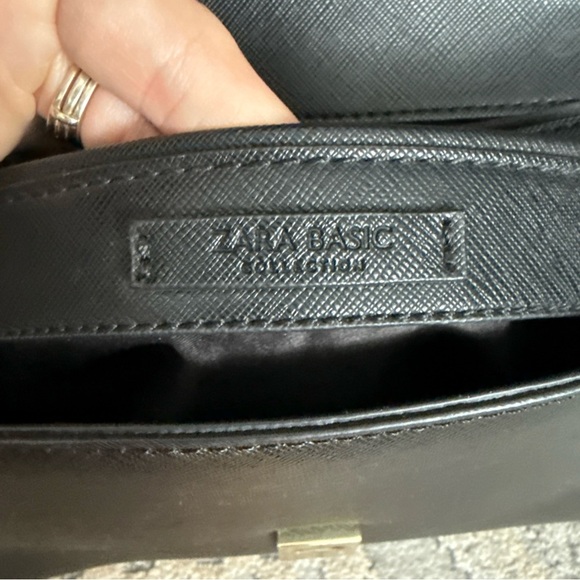 Zara Basics Black Textured Faux Leather Mini Backpack - Picture 13 of 15